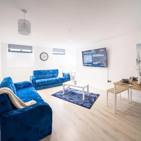 Appartement Navy Diamond In Bradford! Bradford (West Yorkshire)